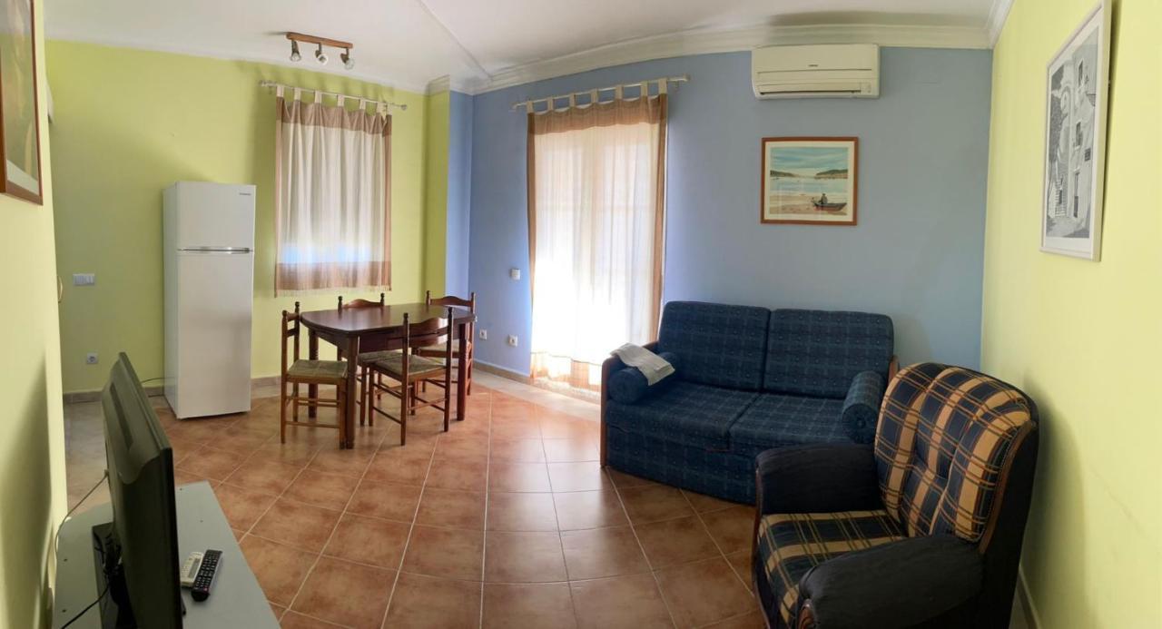 Apartamentos อิสลากาเนรา ภายนอก รูปภาพ