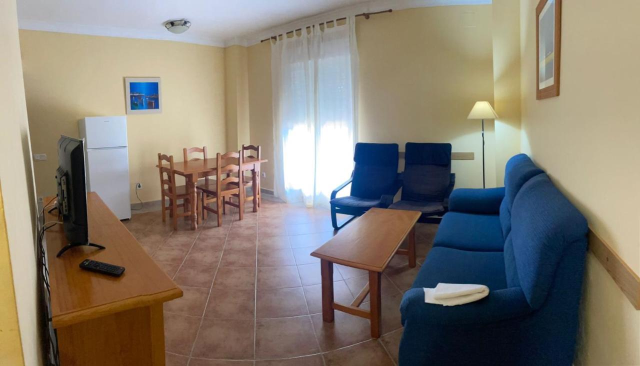 Apartamentos อิสลากาเนรา ภายนอก รูปภาพ