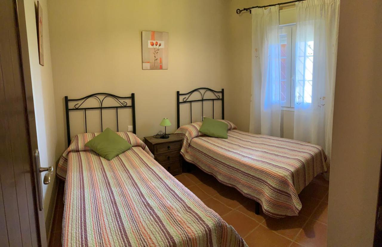 Apartamentos อิสลากาเนรา ภายนอก รูปภาพ